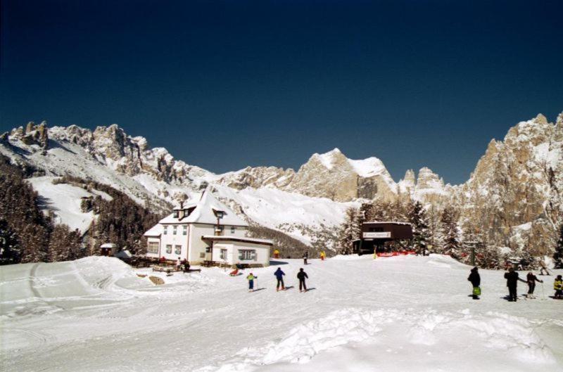 Hotel San Giovanni Vigo di Fassa Exterior foto